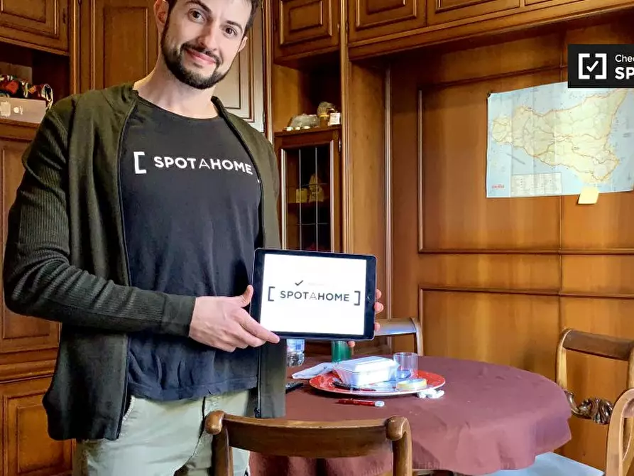 Immagine 3 di Appartamento in affitto  in Viale Fulvio Testi, 20126 Milano MI, Italy a Milano