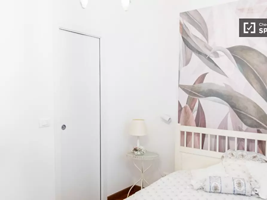 Immagine 2 di Camera condivisa in affitto  in Viale dei Quattro Venti a Roma