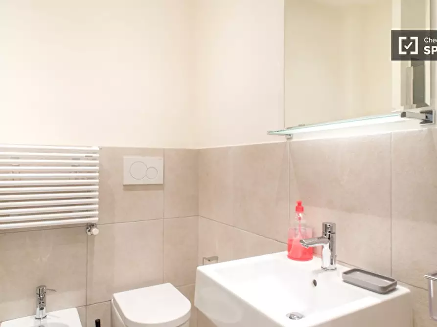 Immagine 9 di Appartamento in affitto  in Via Catone a Roma