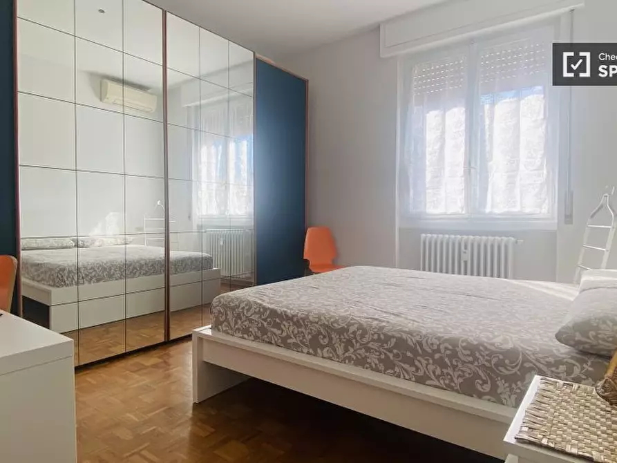 Immagine 1 di Camera condivisa in affitto  in Via Zurigo a Milano