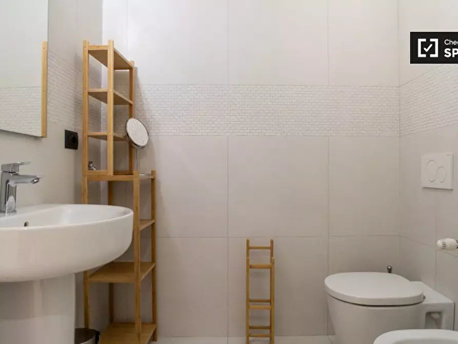 Immagine 14 di Appartamento in affitto  in Via Luigi Mercantini a Milano