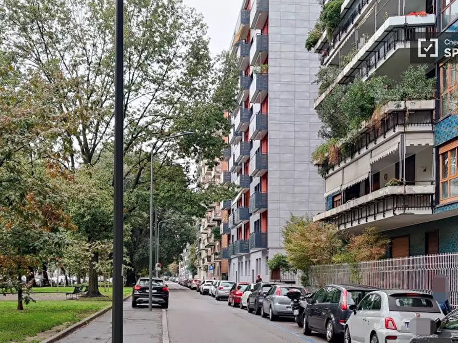 Immagine 16 di Ufficio in affitto  in Viale S. Gimignano a Milano