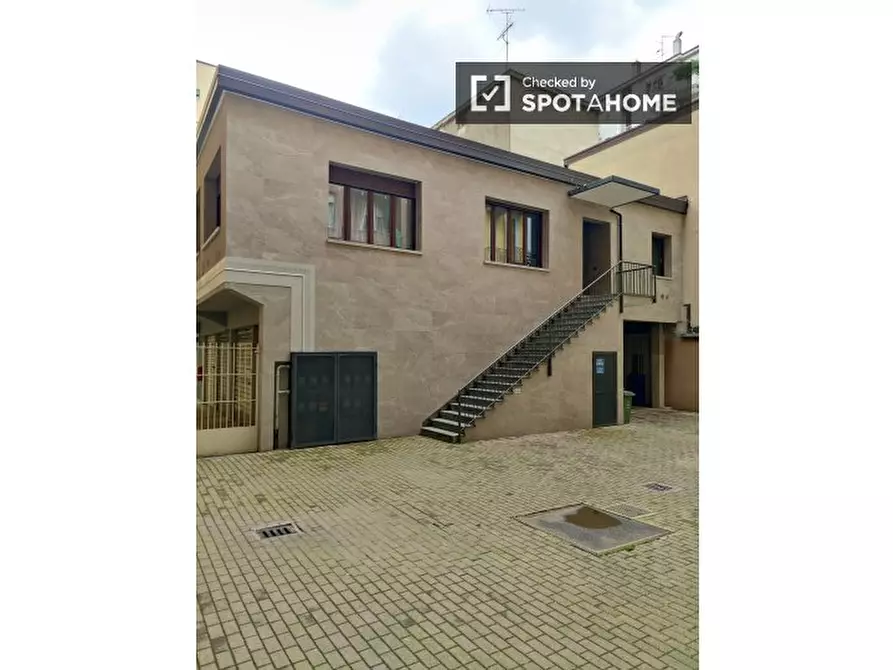 Immagine 13 di Appartamento in affitto  in Via Pellegrino Strobel a Milano