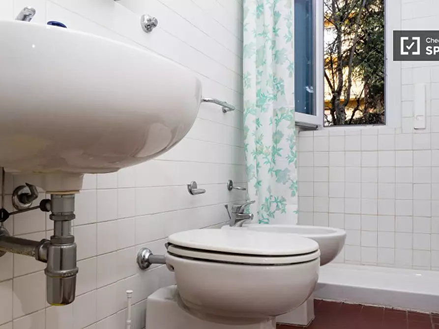 Immagine 16 di Camera condivisa in affitto  in Via Emilio de Marchi a Milano