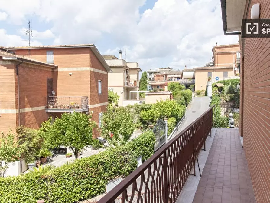 Immagine 18 di Camera condivisa in affitto  in Vicolo delle Lucarie a Roma