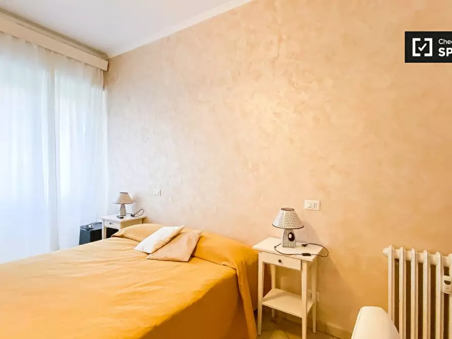 Immagine 2 di Camera condivisa in affitto  in Via Giovanni da Empoli a Roma