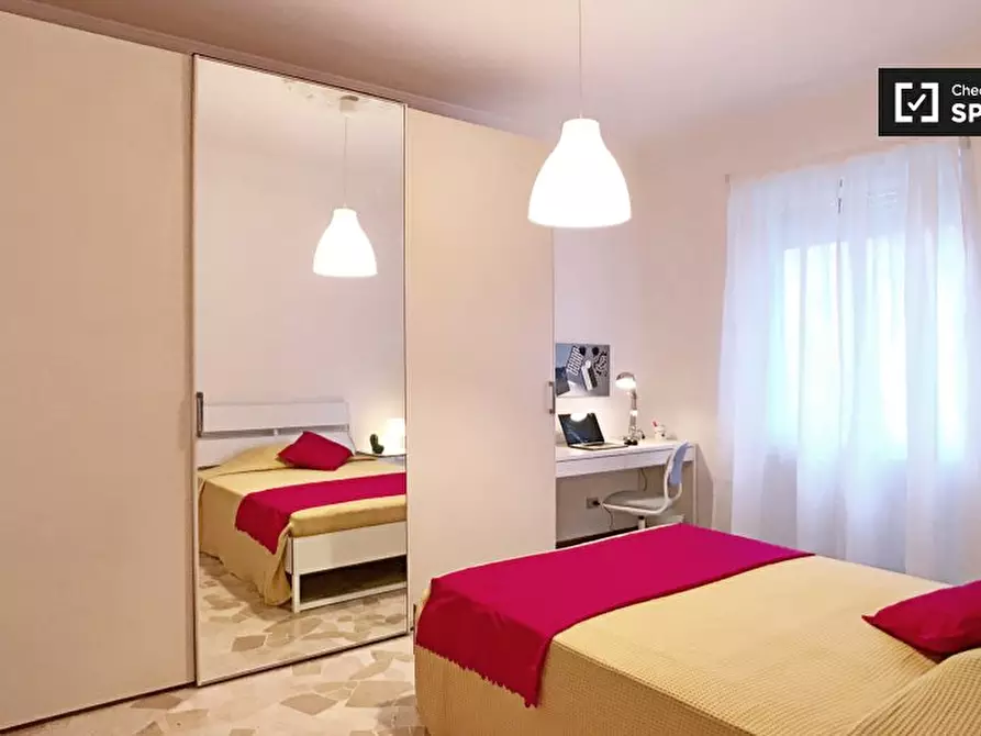 Immagine 2 di Camera condivisa in affitto  in Via Mamiani Terenzio a Milano
