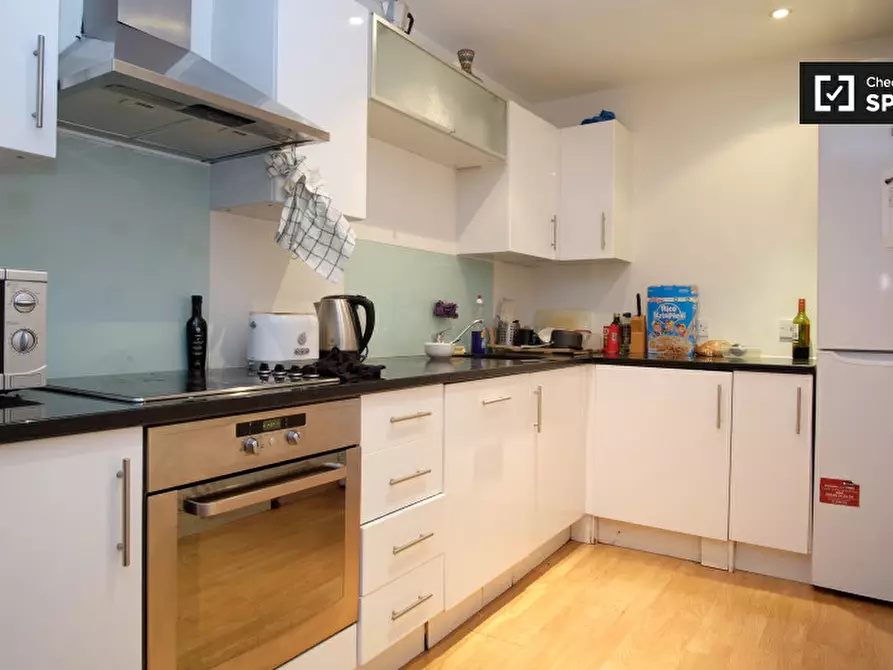 Immagine 4 di Camera condivisa in affitto  in Seward Street a Islington