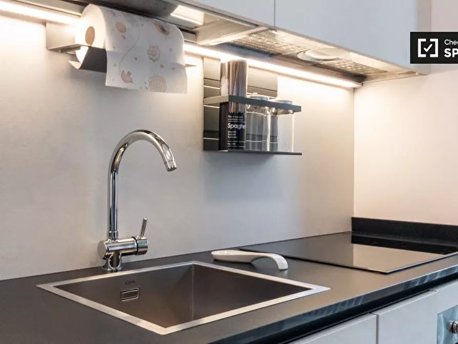 Immagine 18 di Appartamento in affitto  in Piazzale Biancamano a Milano