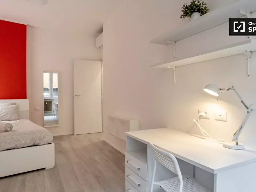 Immagine 5 di Camera condivisa in affitto  in Via Siusi a Milano
