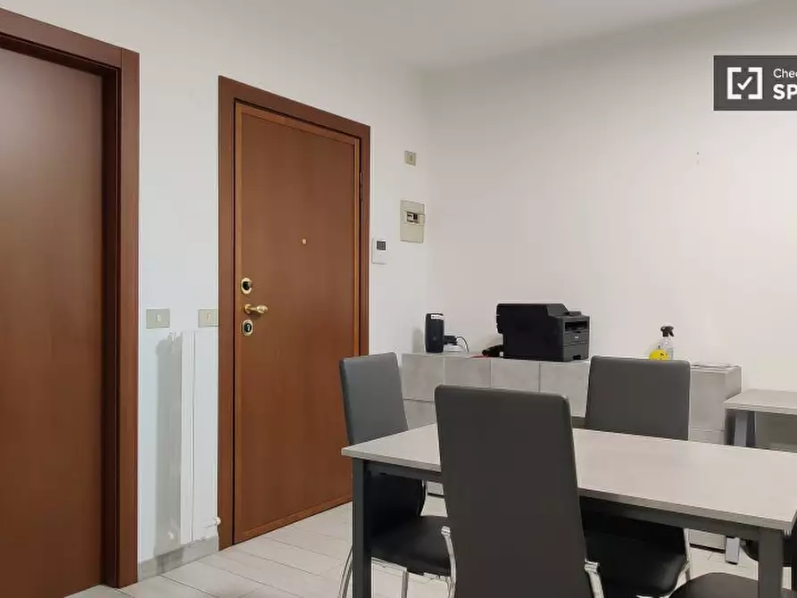 Immagine 3 di Ufficio in affitto  in Via Fabio Filzi a Peschiera Borromeo