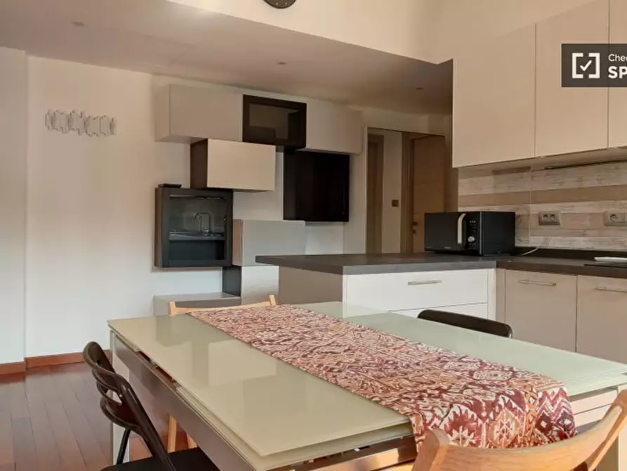 Immagine 6 di Appartamento in affitto  in Via Codogno a Milano