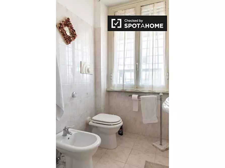 Immagine 17 di Camera condivisa in affitto  in Largo Giuseppe Veratti, 00146 Roma RM, Italy a Roma