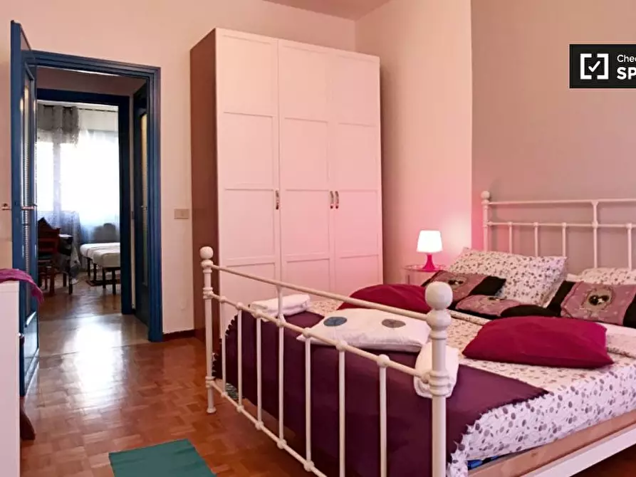 Immagine 3 di Camera condivisa in affitto  in Via Ferrante Aporti a Milano