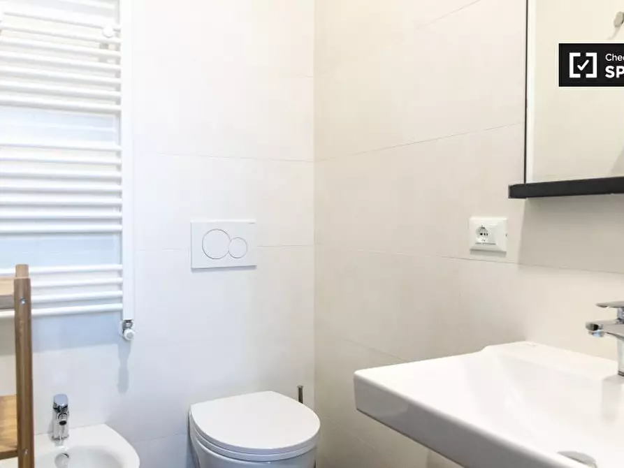 Immagine 10 di Appartamento in affitto  in Via della Marranella a Roma