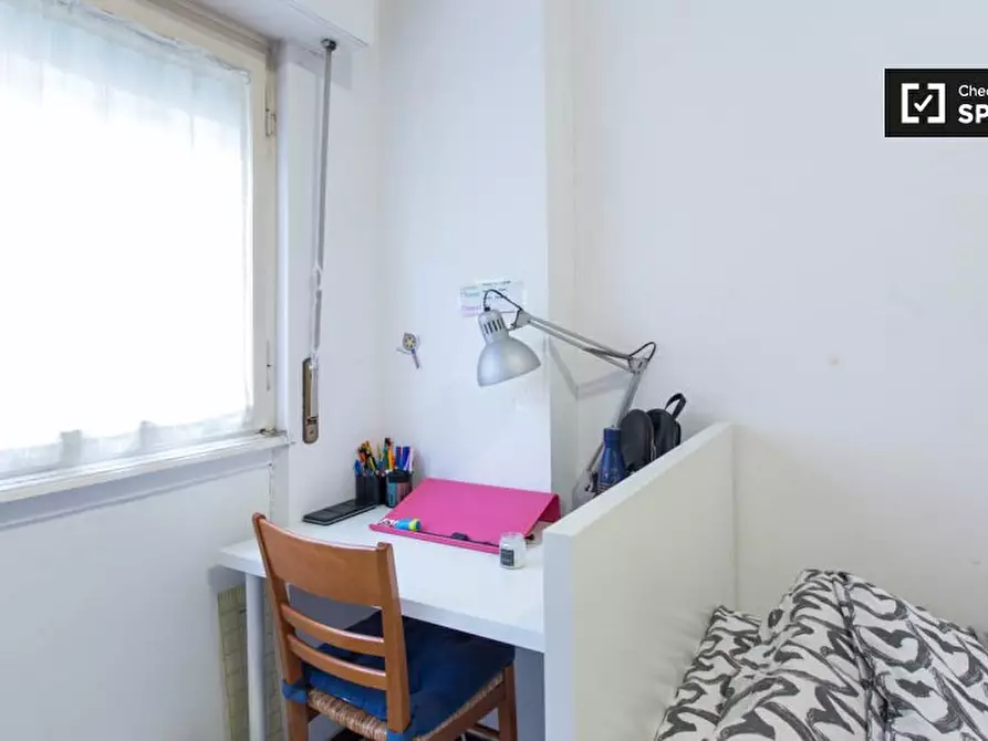 Immagine 3 di Camera condivisa in affitto  in Via Privata Ebro a Milano