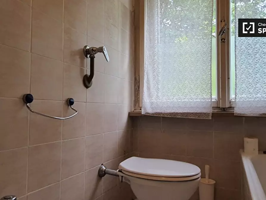 Immagine 16 di Camera condivisa in affitto  in Via Gian Domenico Romagnosi a Trento