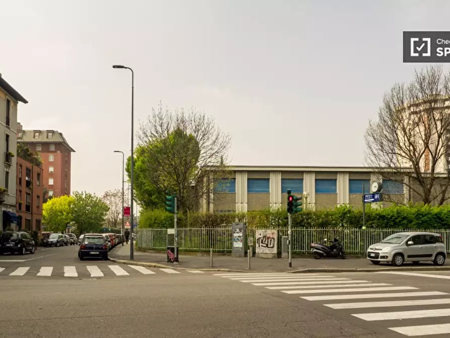 Immagine 15 di Camera condivisa in affitto  in Via Emilio de Marchi a Milano