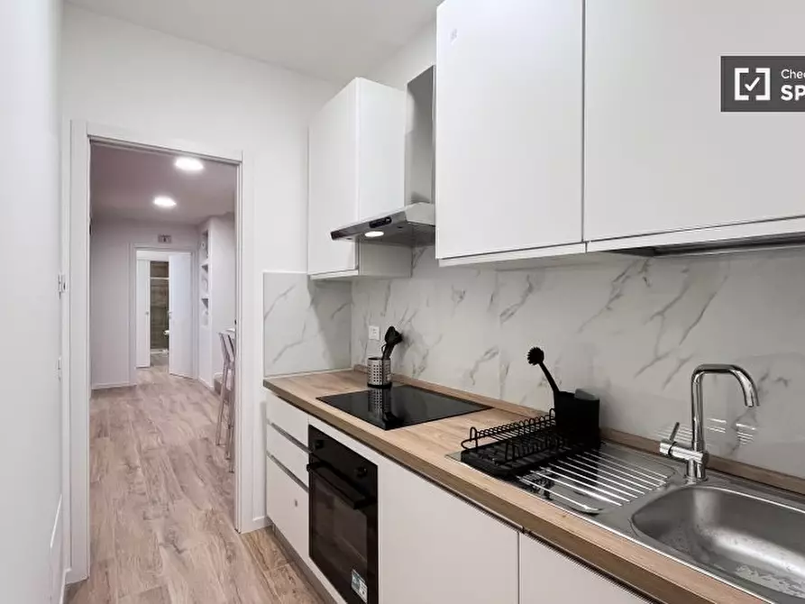 Immagine 7 di Camera condivisa in affitto  in Via Disciplini a Milano