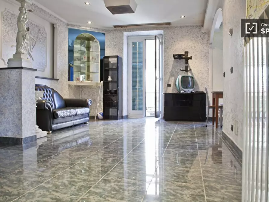 Immagine 6 di Camera condivisa in affitto  in Via dei Noci a Roma