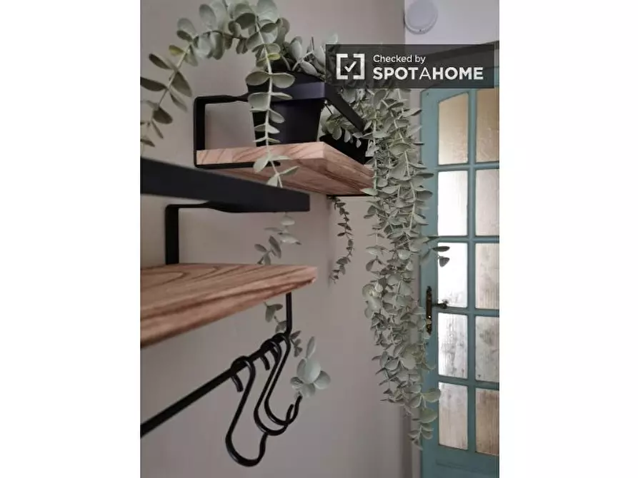 Immagine 12 di Camera condivisa in affitto  in Piazza Tancredi Galimberti a Torino