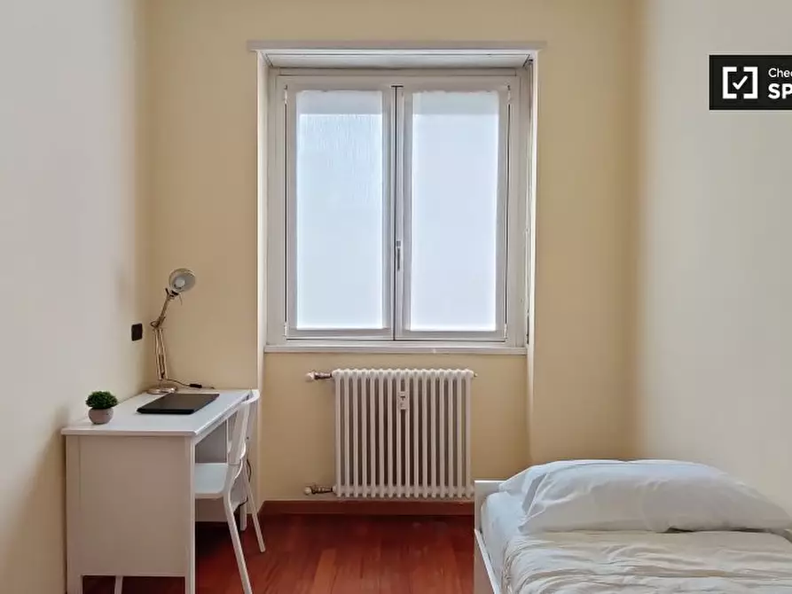 Immagine 15 di Appartamento in affitto  in Via Meloria a Milano