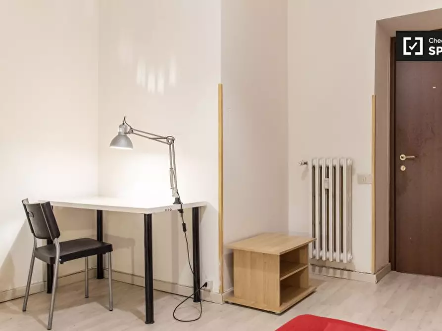 Immagine 3 di Camera condivisa in affitto  in Via Alessandria, 00198 Roma RM, Italy a Roma