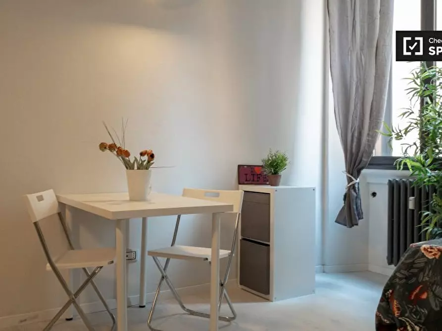 Immagine 4 di Ufficio in affitto  in Piazza Napoli, 20144 Milano MI, Italy a Milano