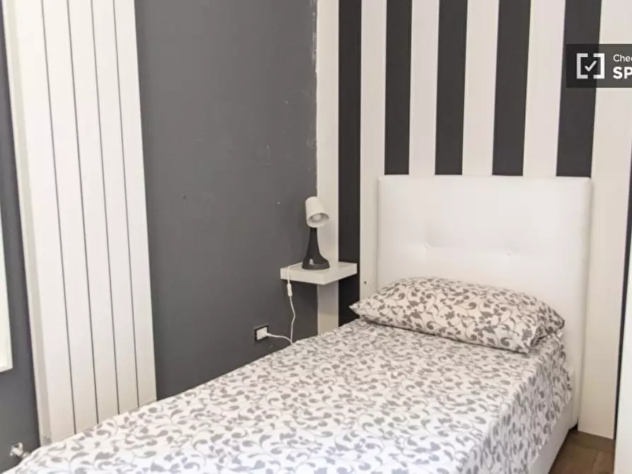 Immagine 4 di Camera condivisa in affitto  in Viale Parioli a Roma