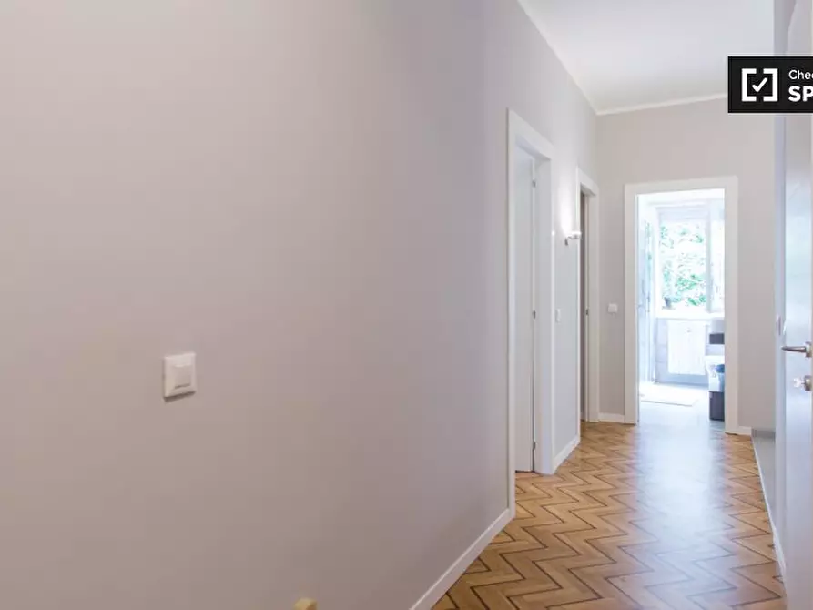 Immagine 5 di Camera condivisa in affitto  in Piazza S. Giuseppe a Milano