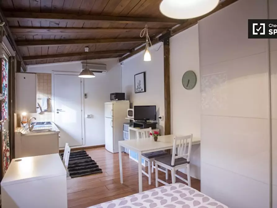 Immagine 3 di Ufficio in affitto  in Via Stefano Infessura, 00179 Roma RM, Italy a Roma