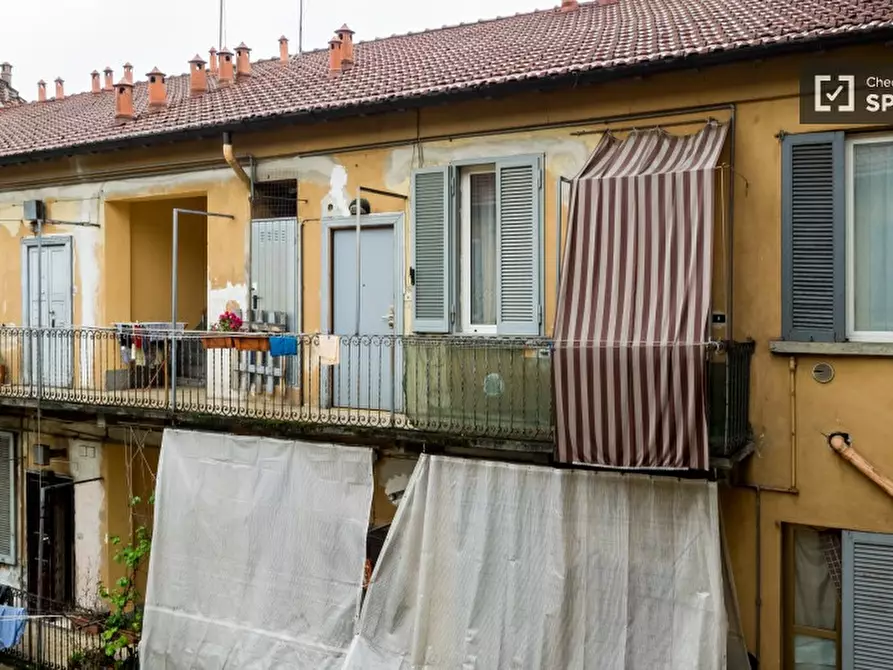 Immagine 6 di Camera condivisa in affitto  in Via Arquà a Milano