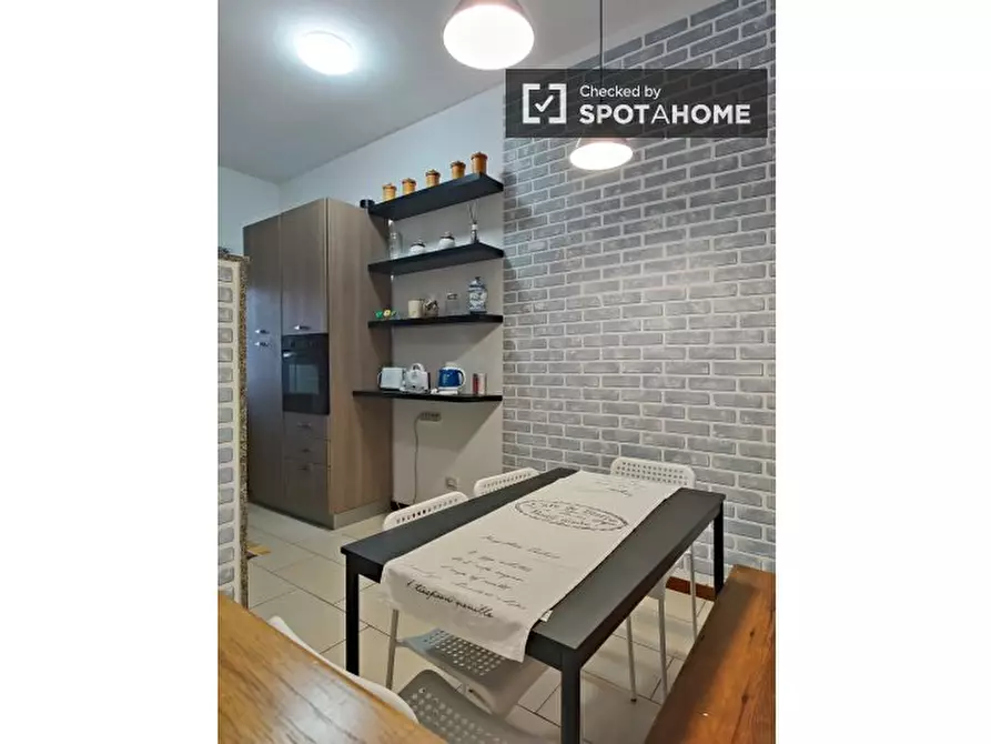 Immagine 15 di Appartamento in affitto  in Via Arezzo a Milano