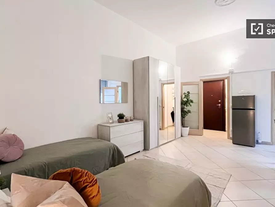 Immagine 18 di Ufficio in affitto  in Via degli Etruschi a Milano