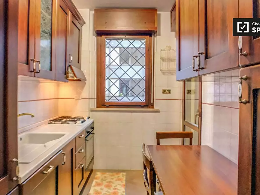 Immagine 6 di Appartamento in affitto  in Via Alberto Burri a Roma