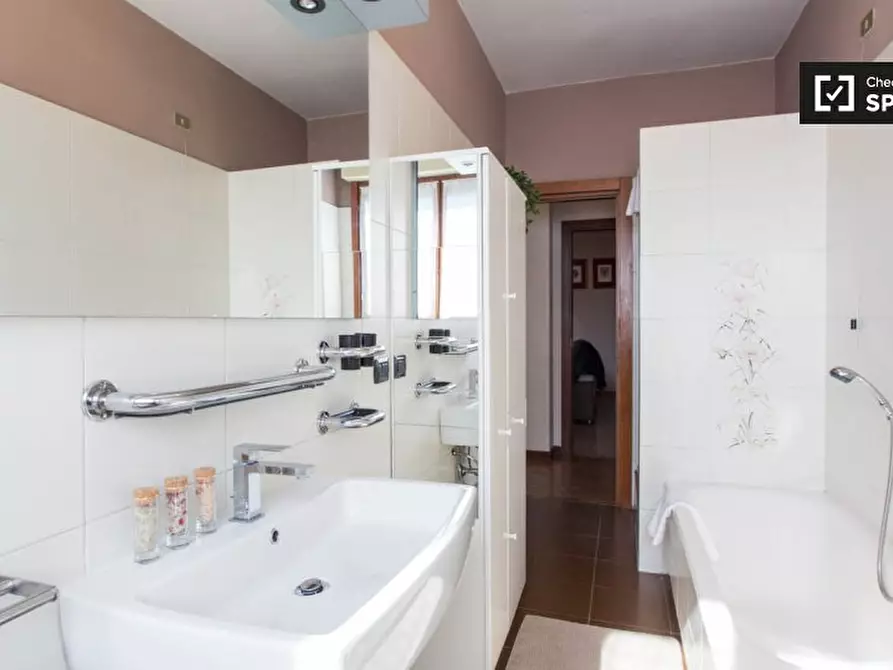 Immagine 15 di Appartamento in affitto  in Via P. Togliatti a Rho