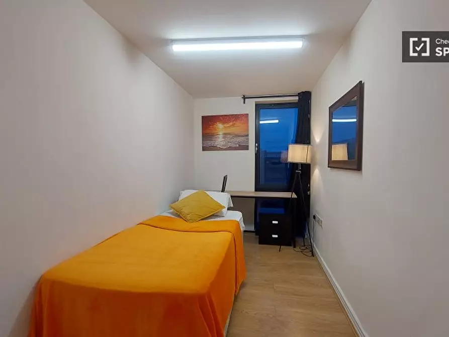 Immagine 6 di Camera condivisa in affitto  in Unit a Poplar