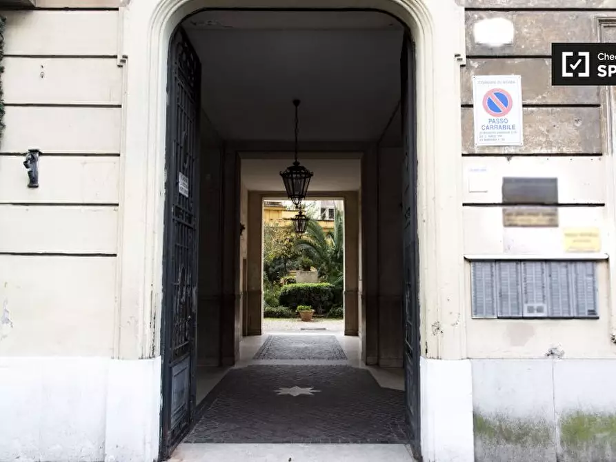 Immagine 19 di Appartamento in affitto  in Via Marmorata a Roma