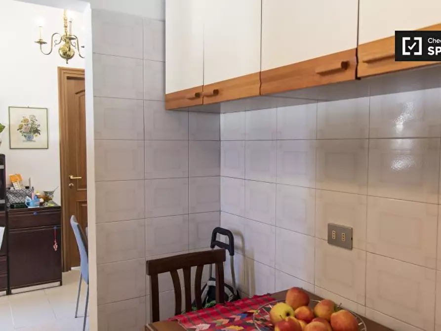 Immagine 12 di Camera condivisa in affitto  in Via Torri in Sabina a Roma