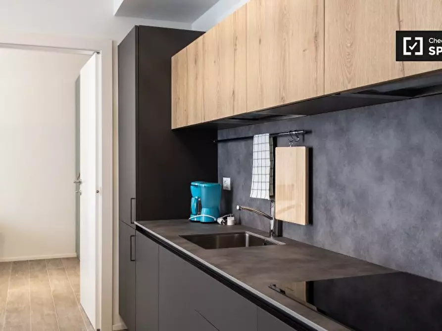 Immagine 16 di Appartamento in affitto  in Via Luigi Canonica a Milano