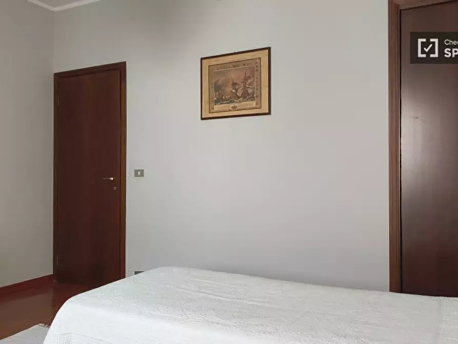 Immagine 3 di Camera condivisa in affitto  in Via Leopoldo Sabbatini a Milano