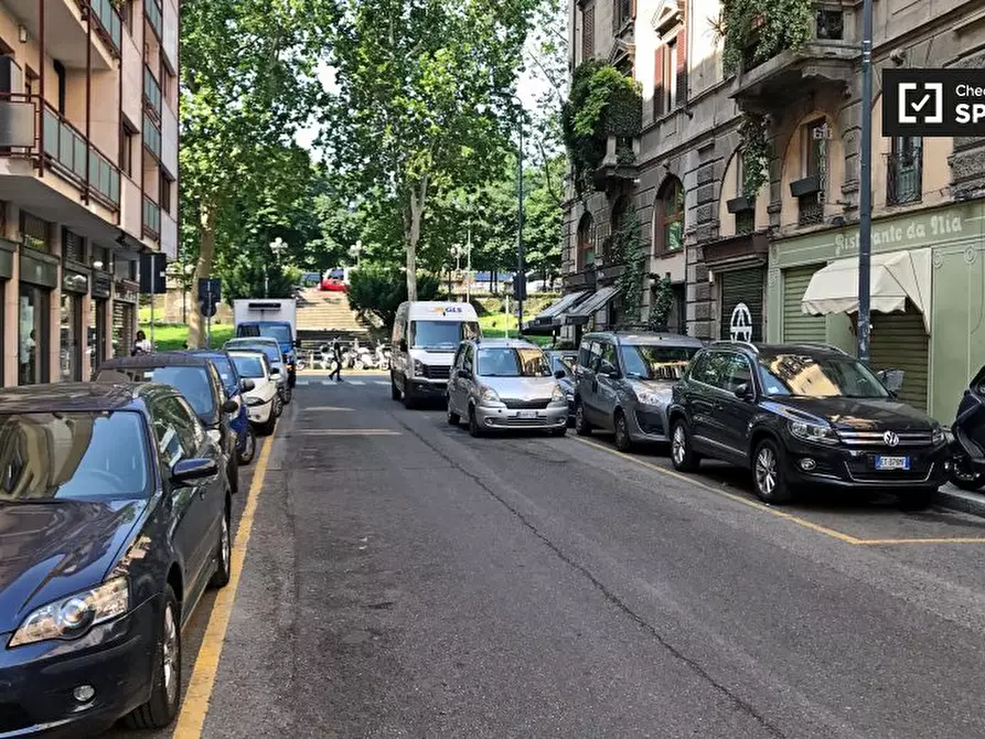 Immagine 16 di Appartamento in affitto  in Via Lecco, 20124 Milano MI, Italy a Milano