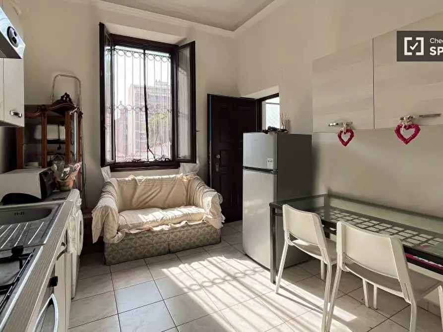 Immagine 12 di Camera condivisa in affitto  in Corso S. Gottardo a Milano