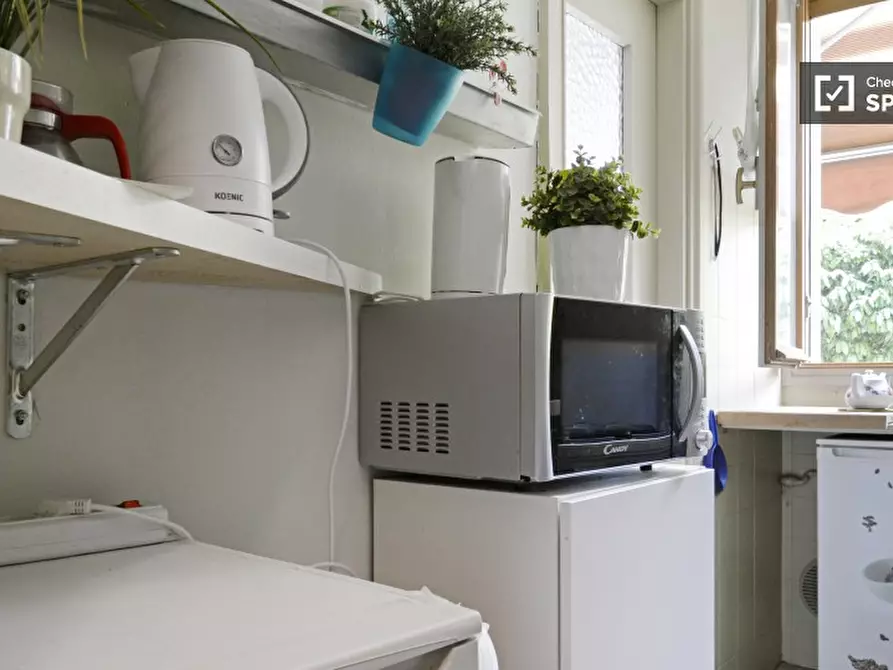 Immagine 8 di Camera condivisa in affitto  in Piazza dell'Assunta a Milano