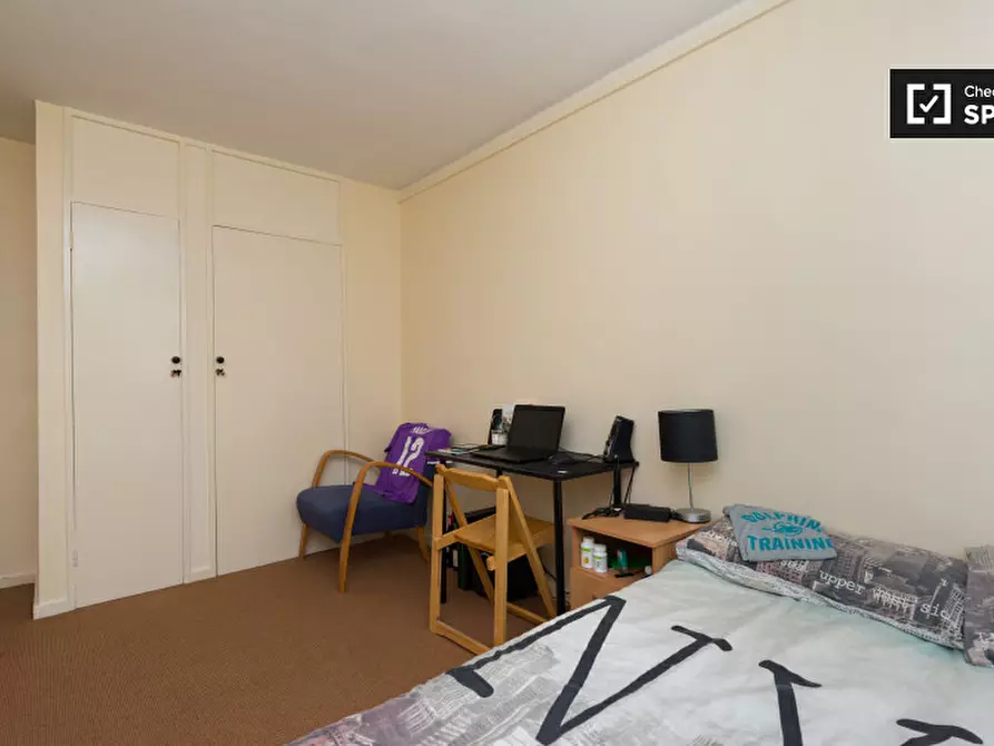 Immagine 15 di Camera condivisa in affitto  in CHURCHILL GARDENS a 