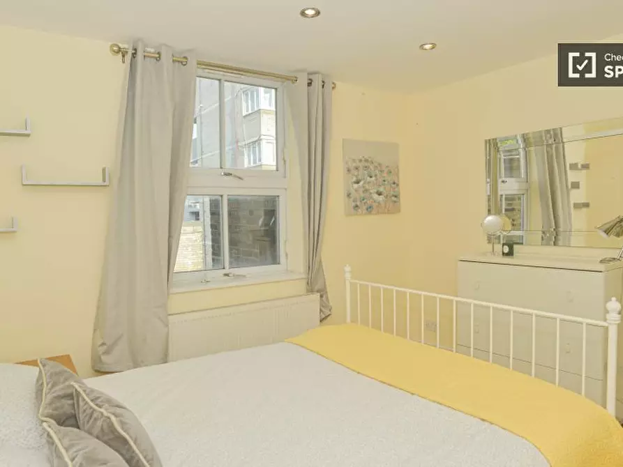 Immagine 10 di Appartamento in affitto  in C St Julian's Rd a Camden Town