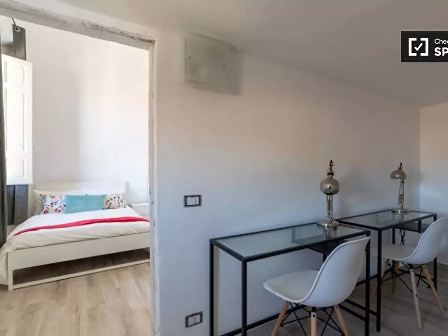 Immagine 4 di Camera condivisa in affitto  in Via Giotto a Firenze