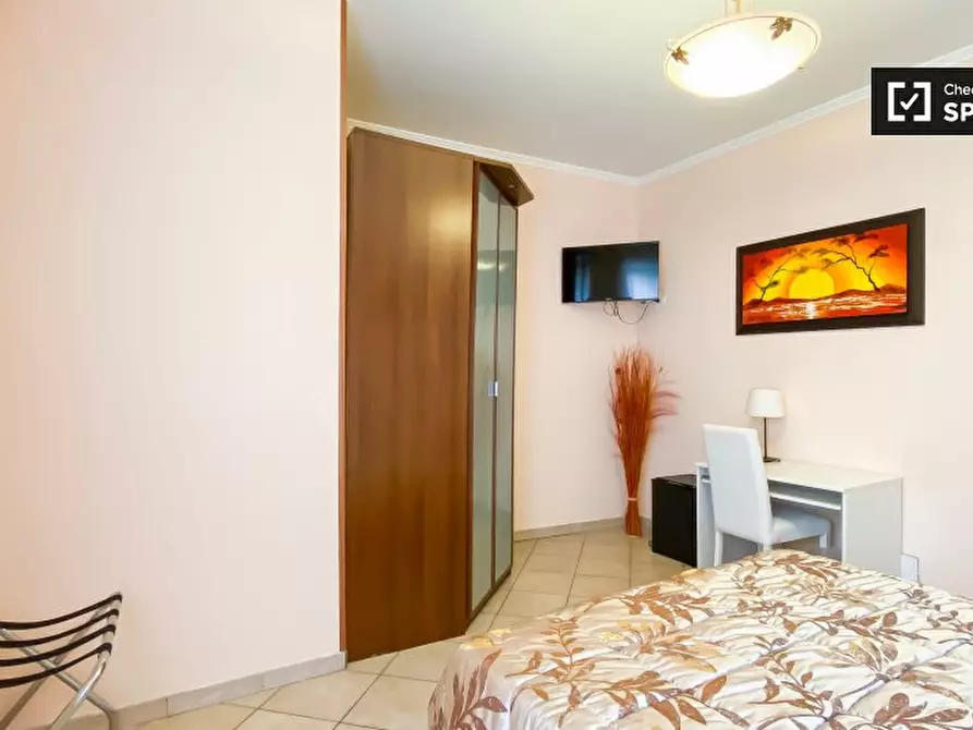 Immagine 4 di Camera condivisa in affitto  in Via Giovanni da Empoli a Roma