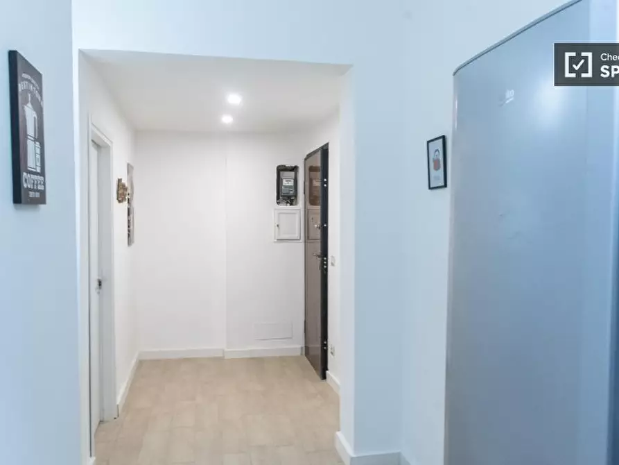 Immagine 13 di Camera condivisa in affitto  in Via Angelo Fava a Roma