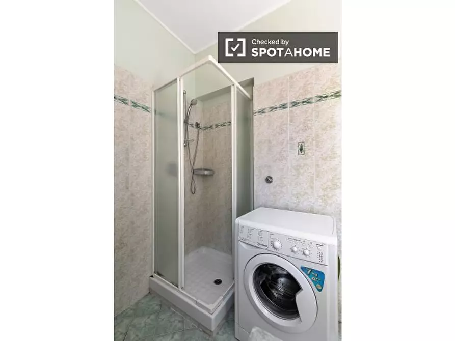 Immagine 14 di Ufficio in affitto  in Via Monaldo Calari a Bologna